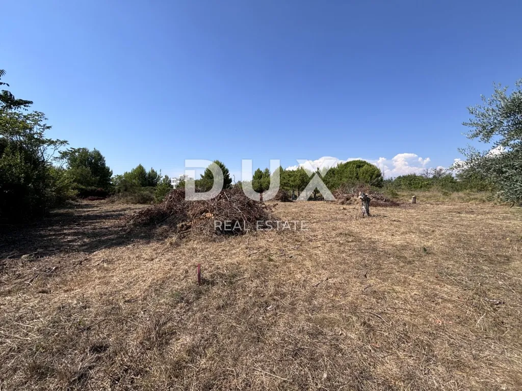 Jardin - Building Plot Near Sea in Privlaka, Zadar
