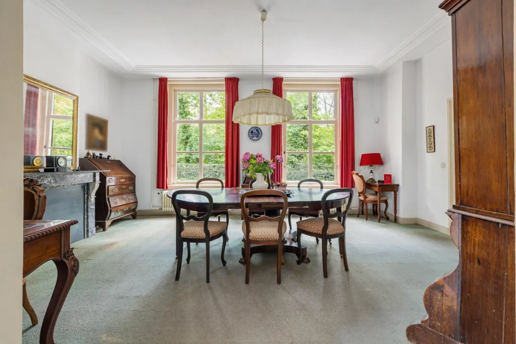Dining Room - Monumental Villa with Historical Charm in Breda