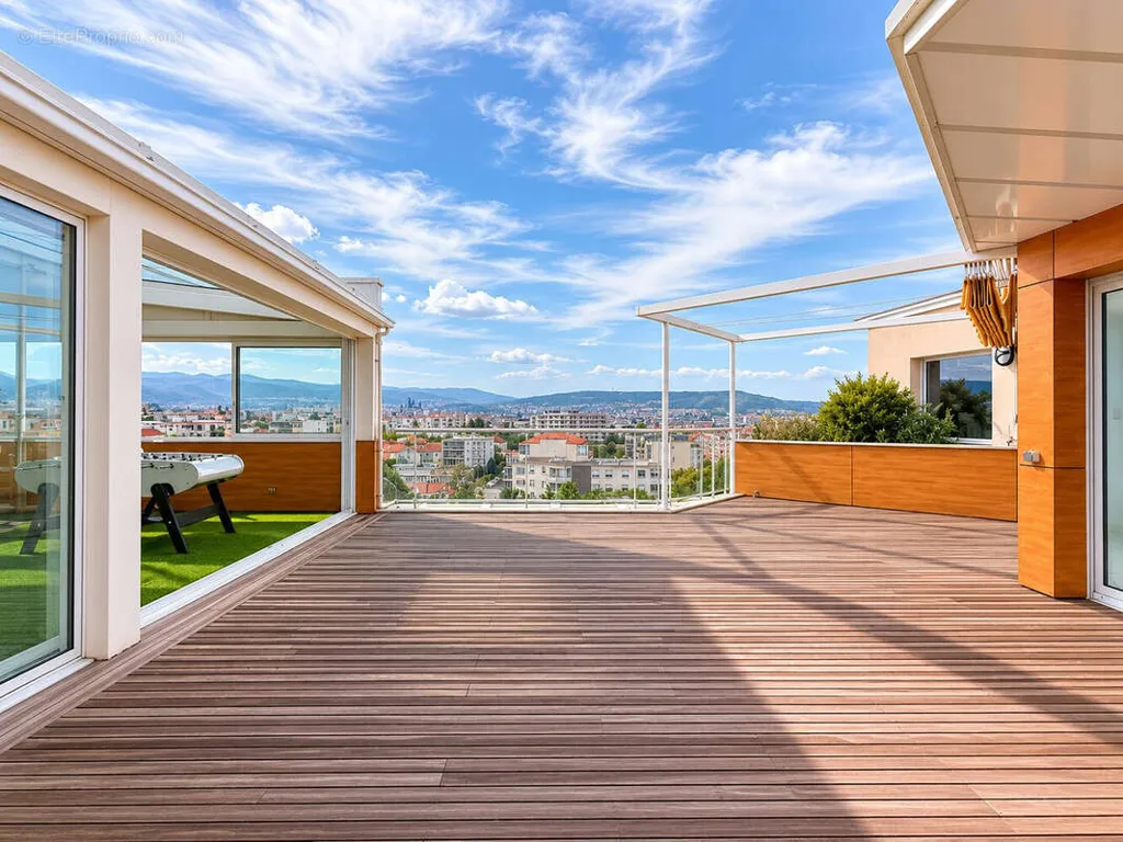 Terrasse - Villa sur les Toits avec Terrasse Panoramique à Clermont-Ferrand