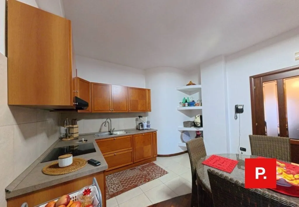 Salle à manger - Terraced Villa with Private Garden in Caserta