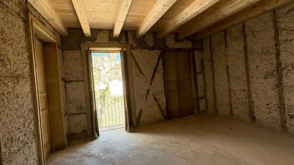 other_room