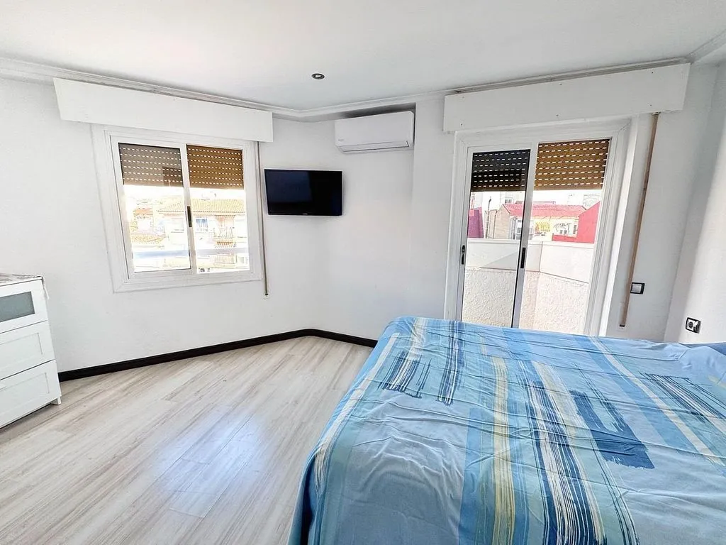 Chambres - Apartment with Balcony in El Campet, Petrer