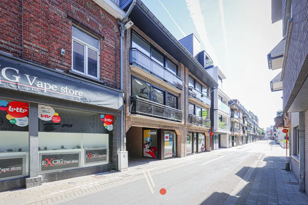 Extérieur - Appartement avec Terrasse dans le Centre d'Izegem