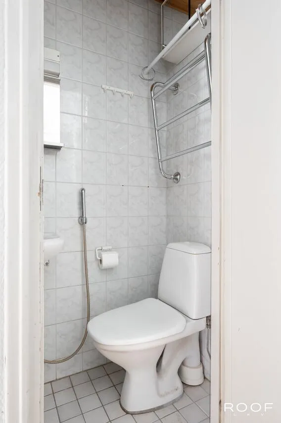 Vannitoad - Historic Flat with Central Location in Kallio
