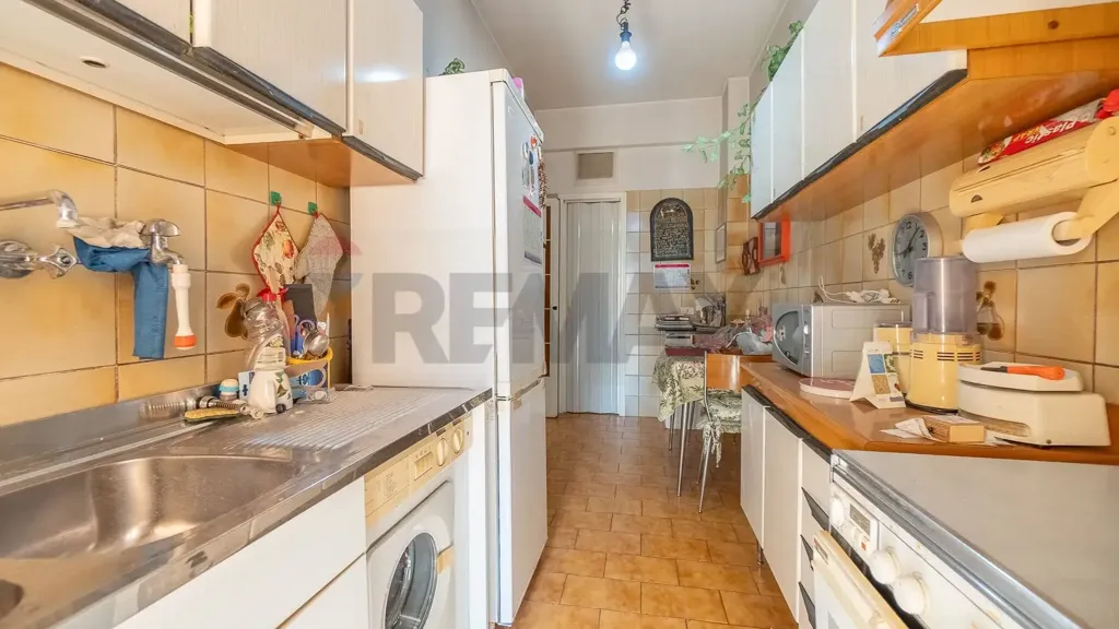 Cuisine - Furnished Apartment with Balcony in Rome