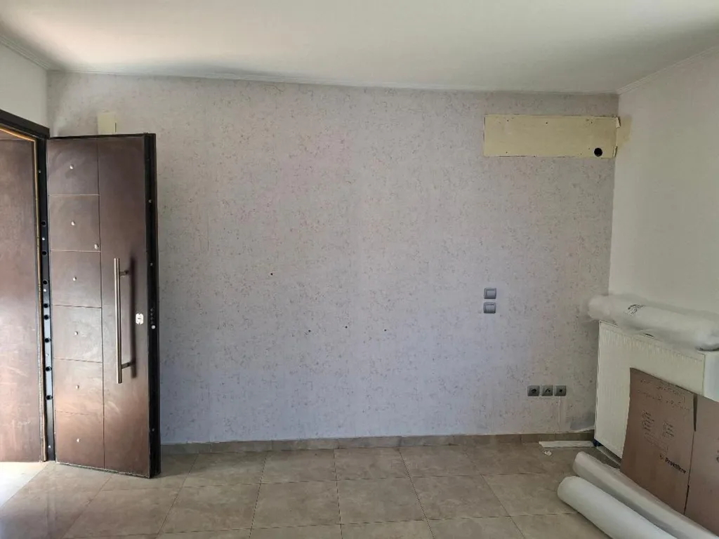 Stanze - Detached House with Garden in Semi-Basement