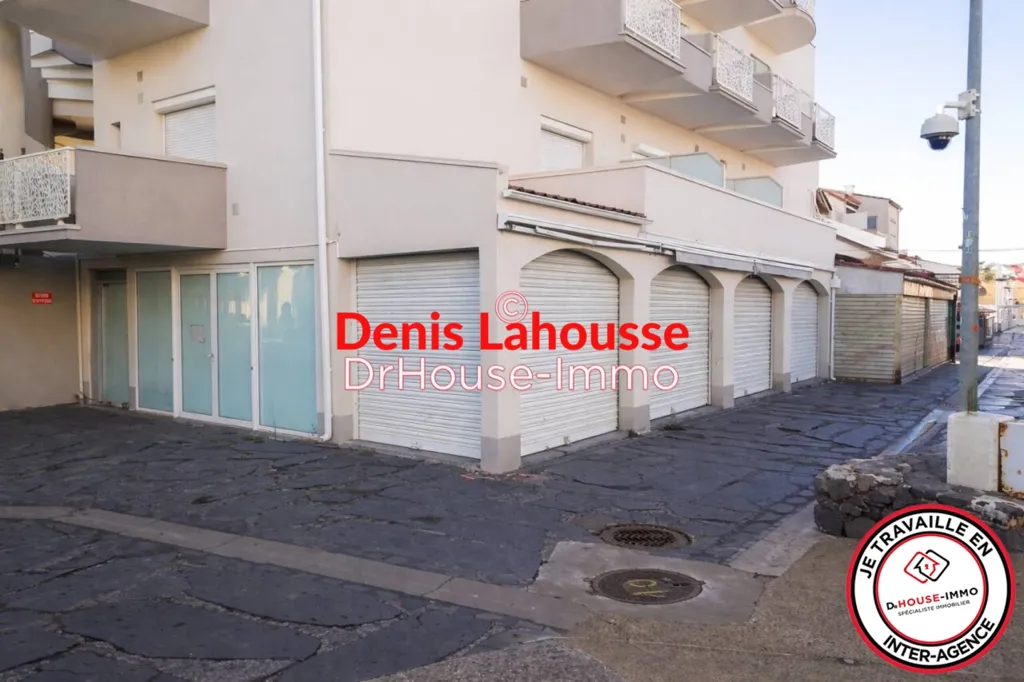 Extérieur - Commerce avec Parking au Cap d'Agde