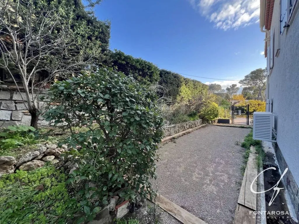 Extérieur - Appartement de luxe avec jardin à Saint-Raphaël