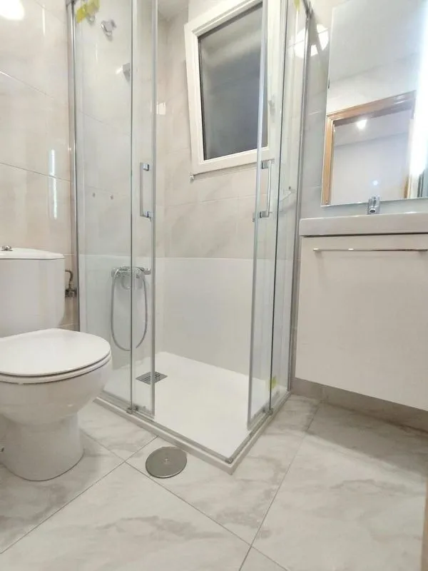 Salles de bain - Furnished Flat with Balcony in Murcia Centre