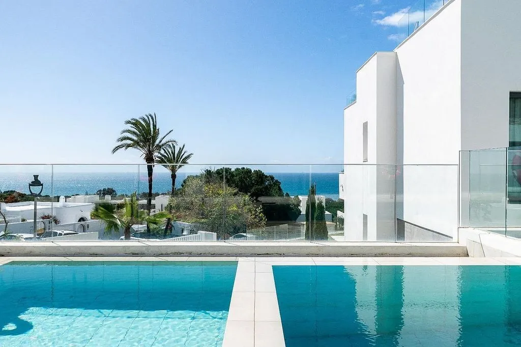 Bassein - Duplex with Sea View and Pool in Marbella