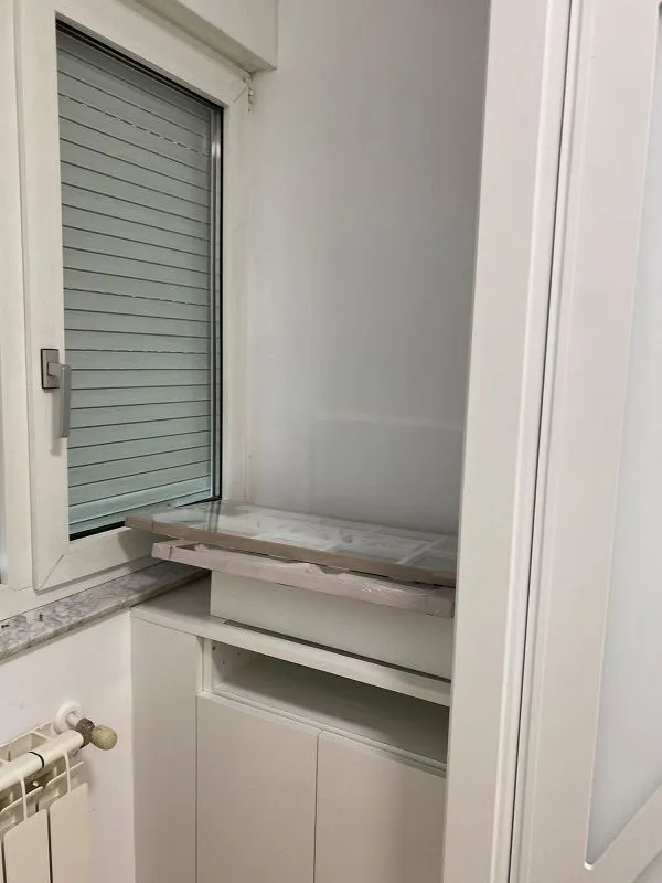 Bureau - 3-Bed Apartment with Garage in San Roque