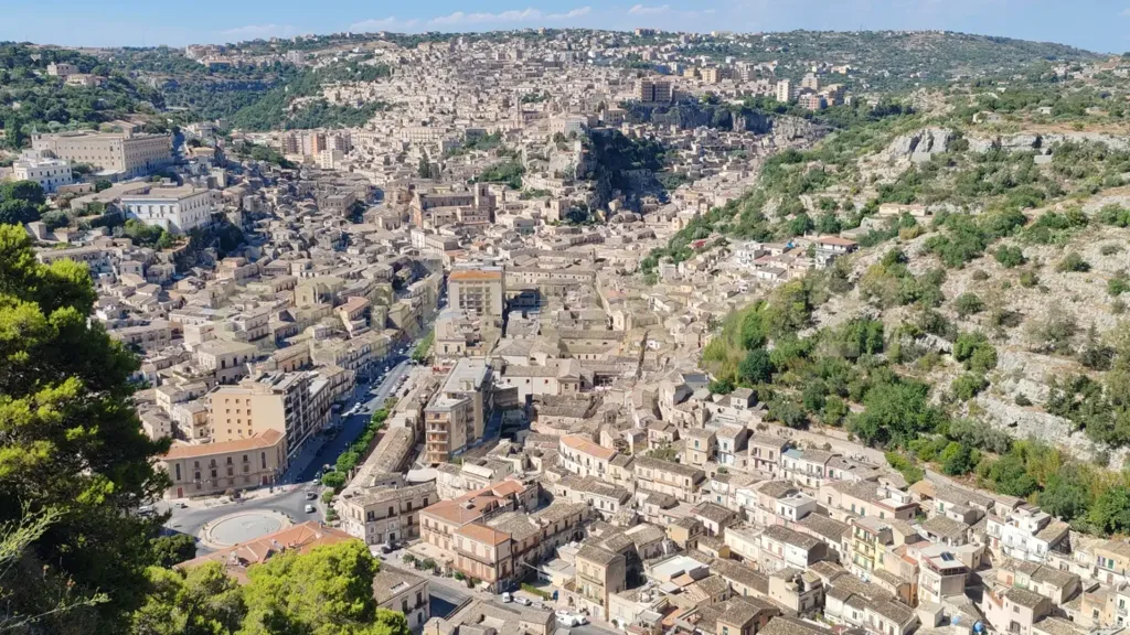Historic Apartment with Balcony in Modica