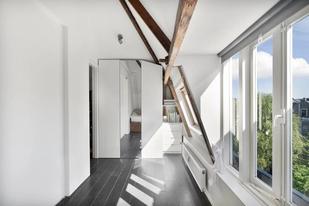 Entrée - Loft-Style Apartment with High Ceilings in De Pijp