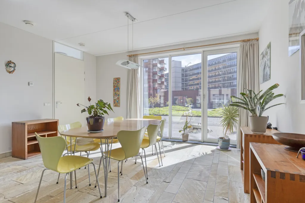 Sala da pranzo - Maisonnette with Garden and Balcony in Nieuwendam