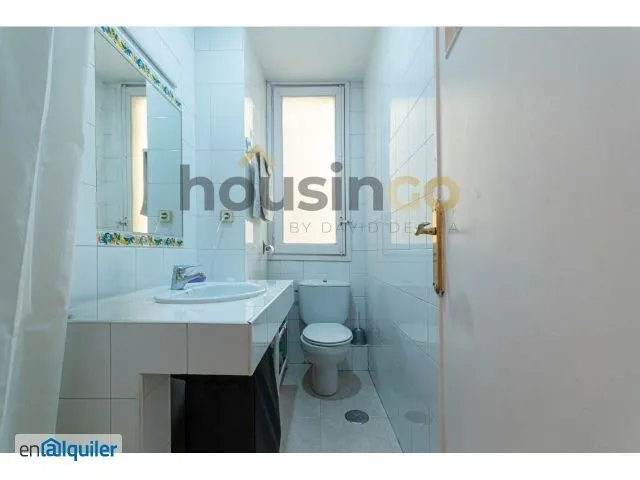 Bagni - Apartment with Terrace in Chamberí, Madrid