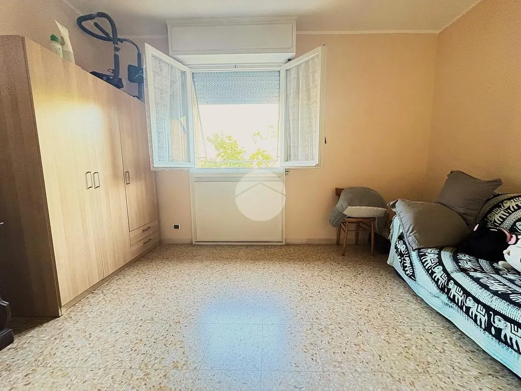 Chambres - Four-Bedroom Apartment with Balcony in Florence