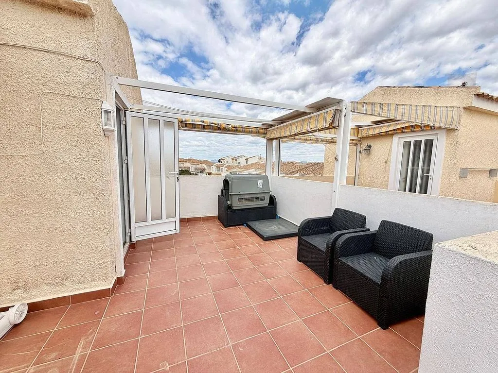 Terrass - Semi-Detached House with Pool in Gran Alacant