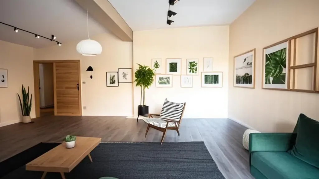 Living Room - Spacious Apartment with Balconies in Catanzaro