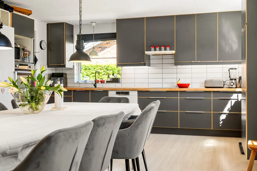 Sala da pranzo - Villa with Terraces in Haslev