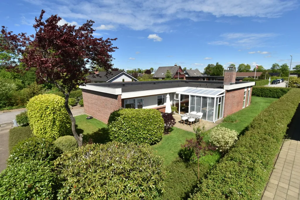 Õhuvaade - Detached Villa with Garden in Herning