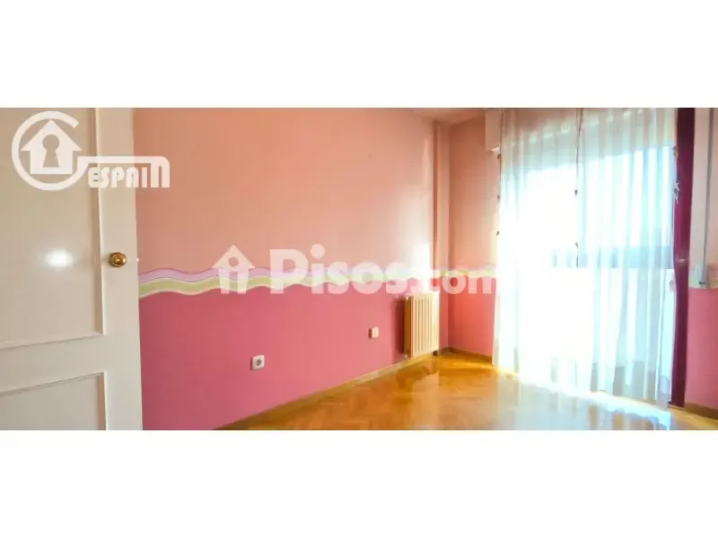 Magamistoad - Duplex with Private Garage in Madrid