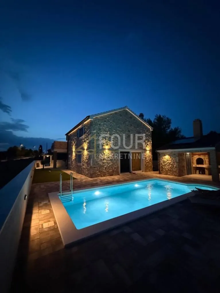 Piscina - Dalmatian Stone Villa with Pool in Vrsi, Zadar