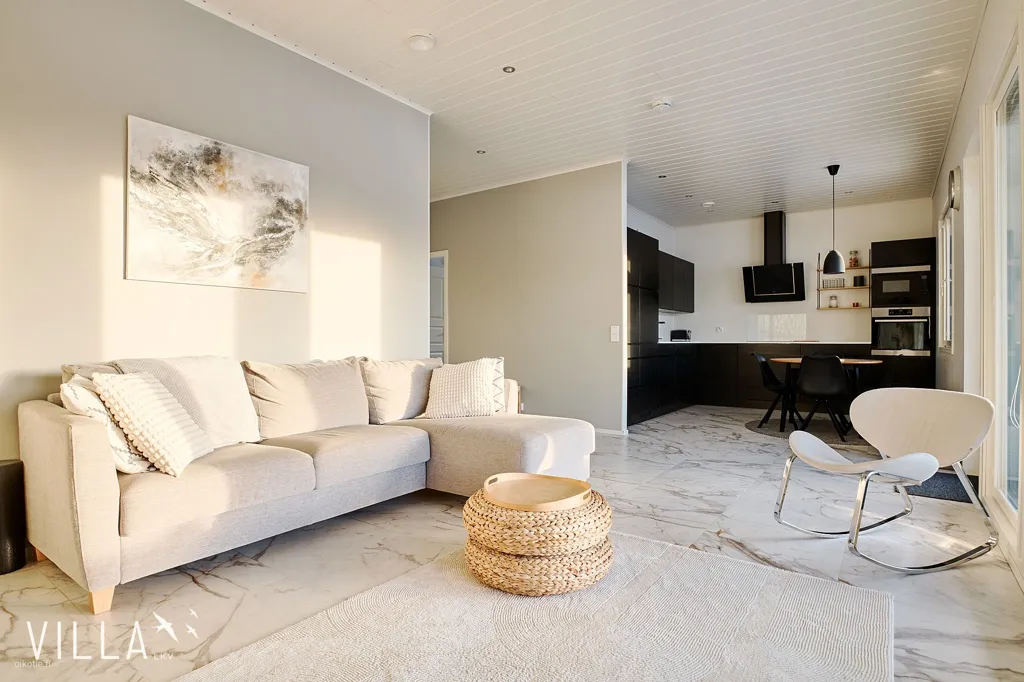 Elutuba - Bright Bungalow with Garden in Nokia