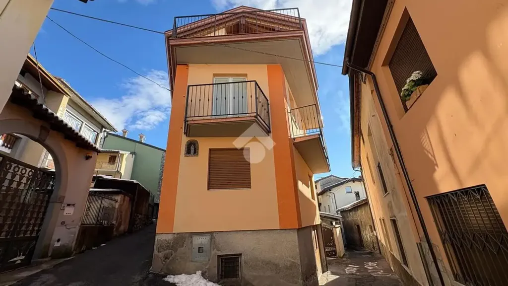 Välivaade - Semi-detached House with Balcony in Bossico