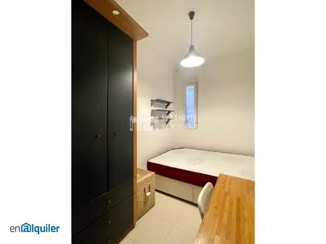 Magamistoad - Fully Furnished Flat with Patio in Chamberí