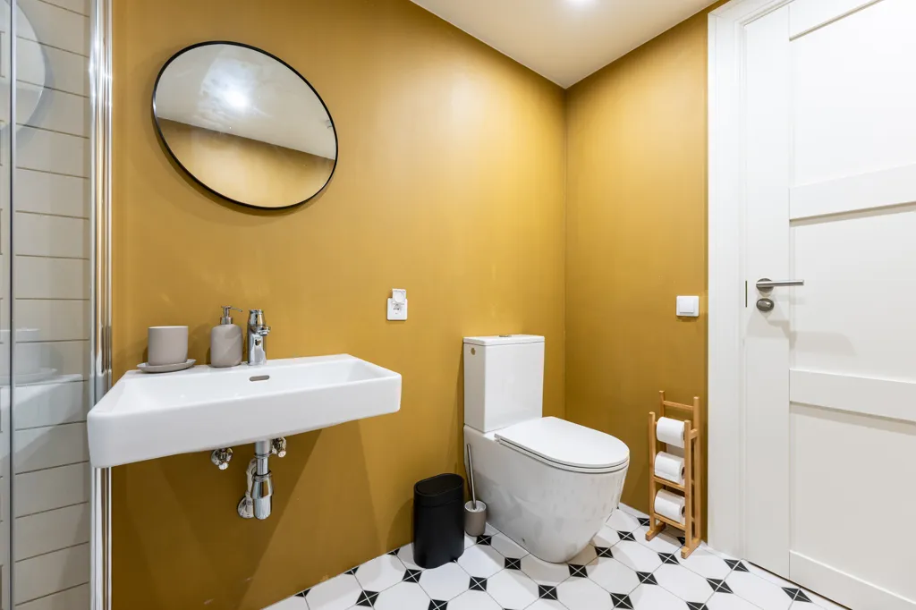 Bagni - Modernised 3-Bedroom Flat in Tallinn City Centre