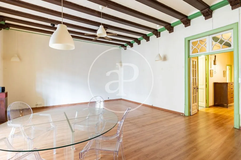 Dining Room - Classical Apartment in Eixample Dreta, Barcelona