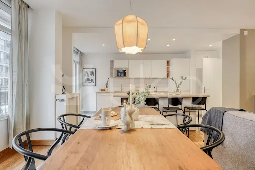 Salle à manger - Appartement de Luxe Meublé avec Ascenseur à Paris 15e