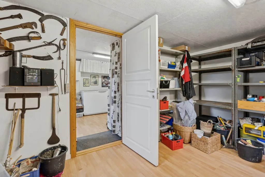 Lavanderia - Well-Built Summerhouse with Garden in Skellet