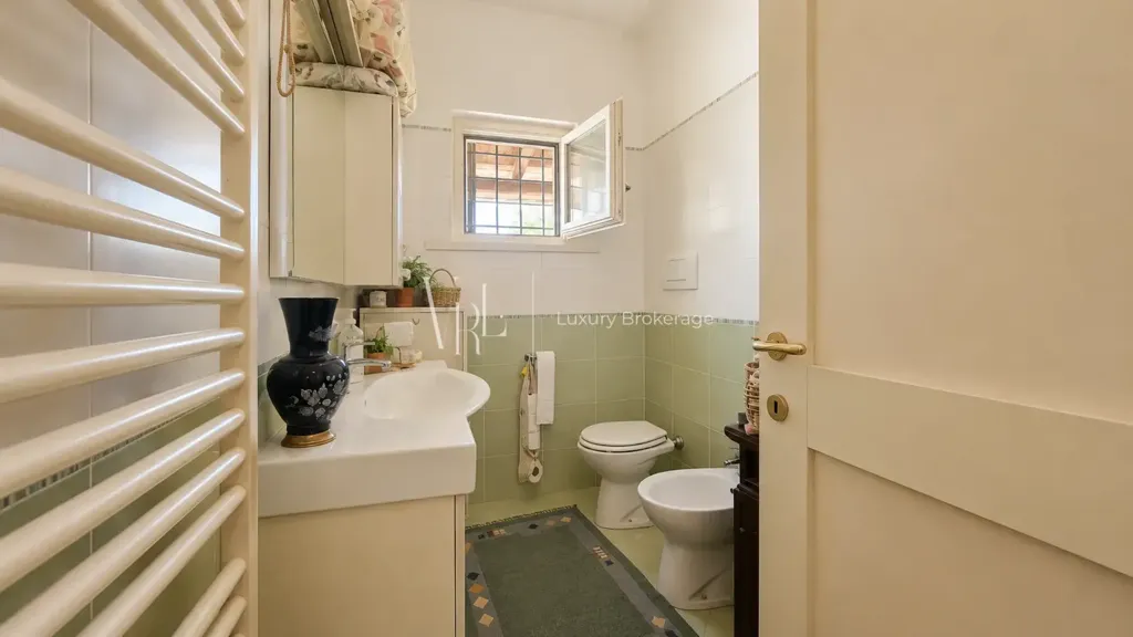 Salles de bain - Twin Villa with Private Garden in Formello