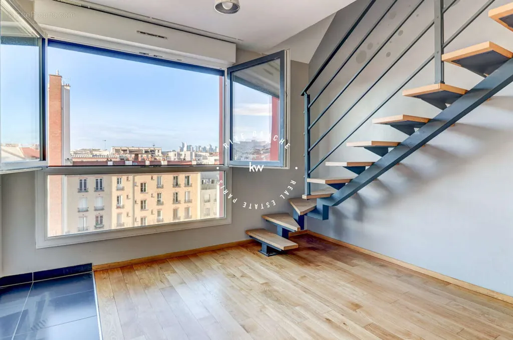 Soggiorno - Luxury Duplex Flat with Terrace in Clichy