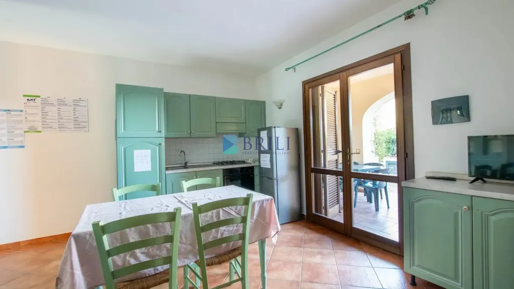 Söögituba - Apartment with Private Garden in San Teodoro