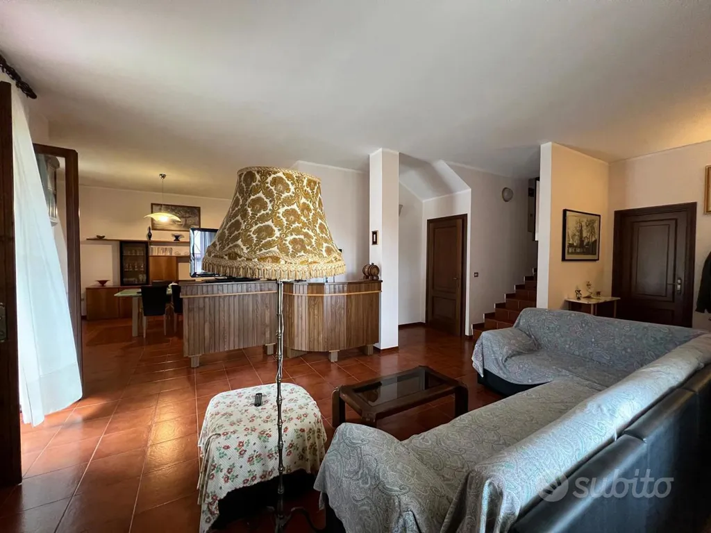 Living Room - Independent Villa with Garden in Mortara