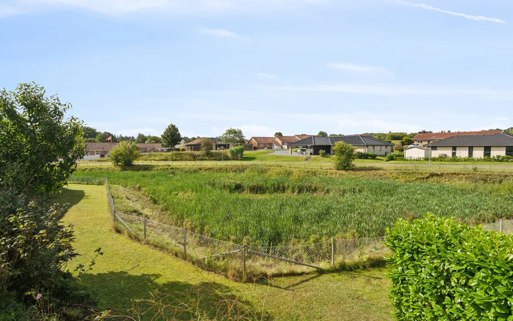 Jardin - Eco-Friendly Villa with Solar Panels in Kollund