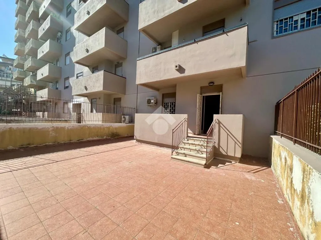 Aed - Apartment with Balcony and Terrace in Palermo