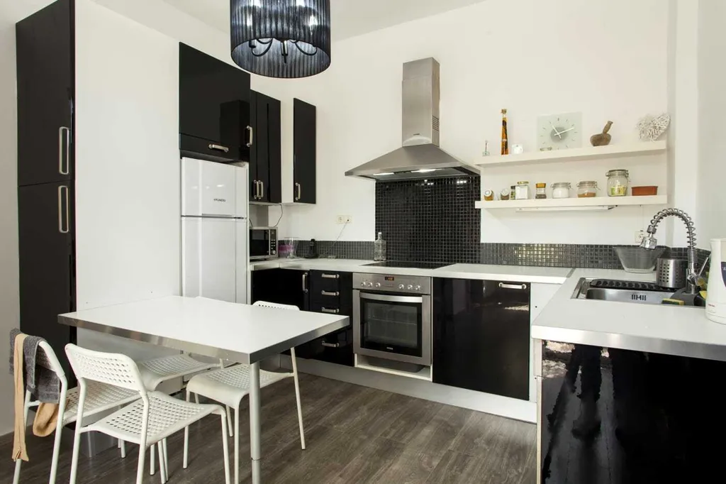 Köök - Ground Floor Flat with Yard in Heraklion