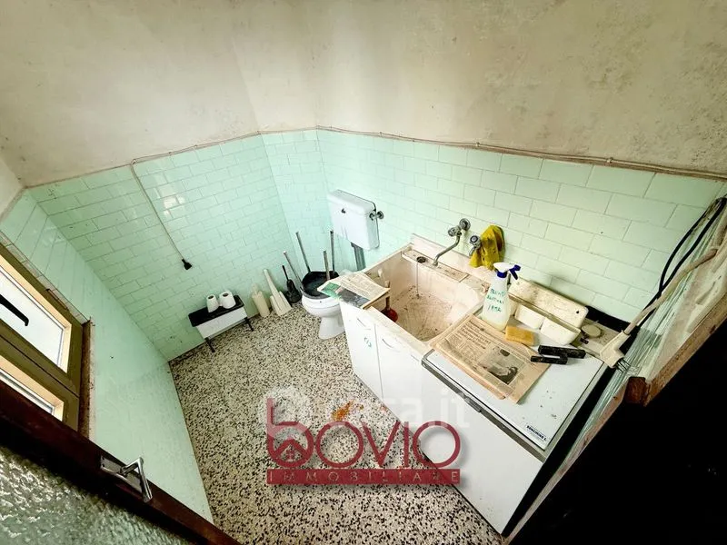 Salles de bain - Rustic Farmhouse with Panoramic View in Zubiena