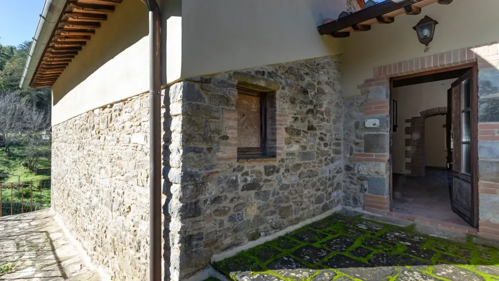 Exterior - Casale with Pool in Gaiole in Chianti