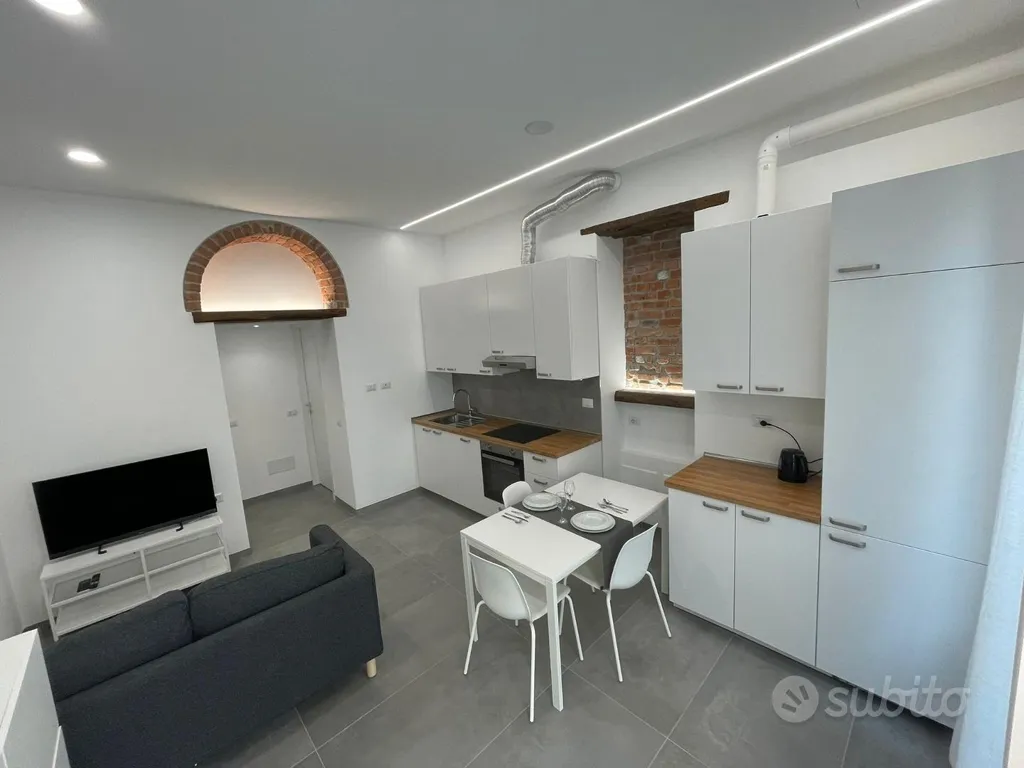 Quiet, Light-Filled Studio in Nolo