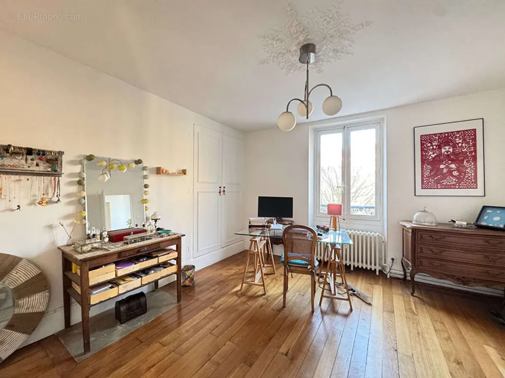 Studio - Character House with Garden in Melun Centre