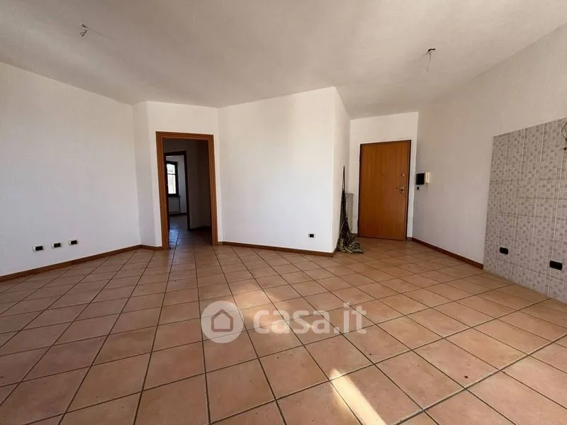 Séjour - Rearranged Triplex in Centre of Valfenera