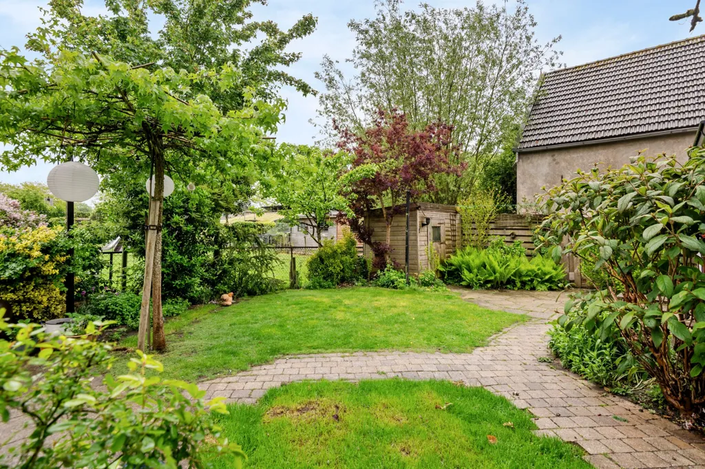 Jardin - Charming Free-Standing House with Garden View in Deil
