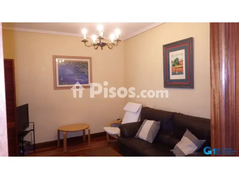 Elutuba - Student Flat with Balcony in Miraconcha Centre