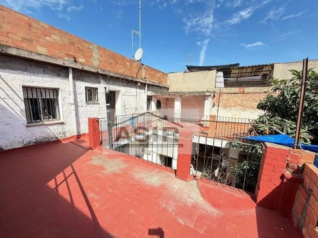 Jardin - Detached House with Pool in De Lutxana