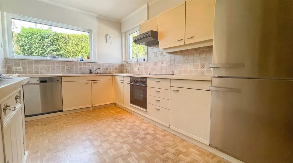 Kitchen - Classical Villa with Garden in Dilbeek