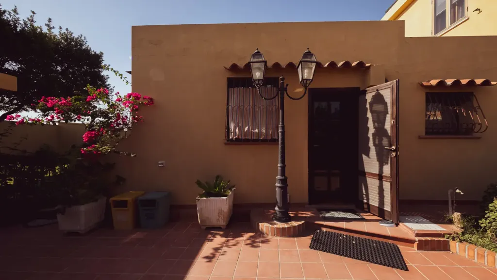 Jardin - Original Villa with Garden in Quartu Sant'Elena